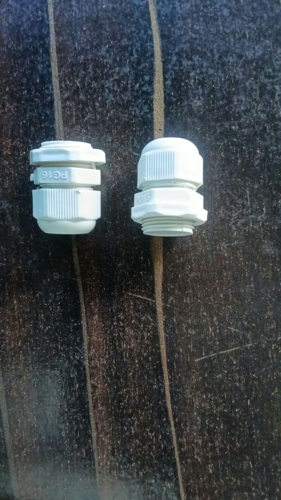 IP68 Waterproof PVC Cable Glands & Strain Relief - MN Electrical Store Kaliyaganj, Uttar Dinajpur