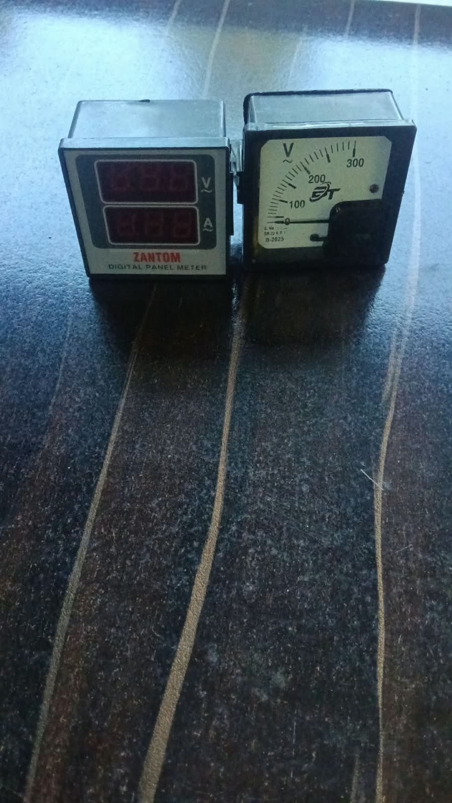 Digital & Analog AC/DC Voltage & Ampere Panel Meters - MN Electrical Store Kaliyaganj, Uttar Dinajpur